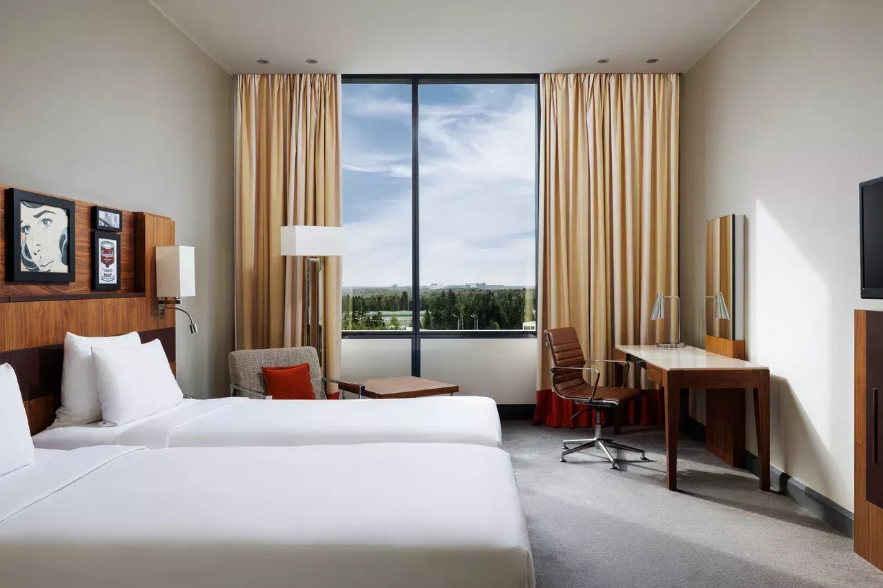 https://site-m25.cosmosgroup.ru/files/hotel_gallery_items/2193_1733596381.webp