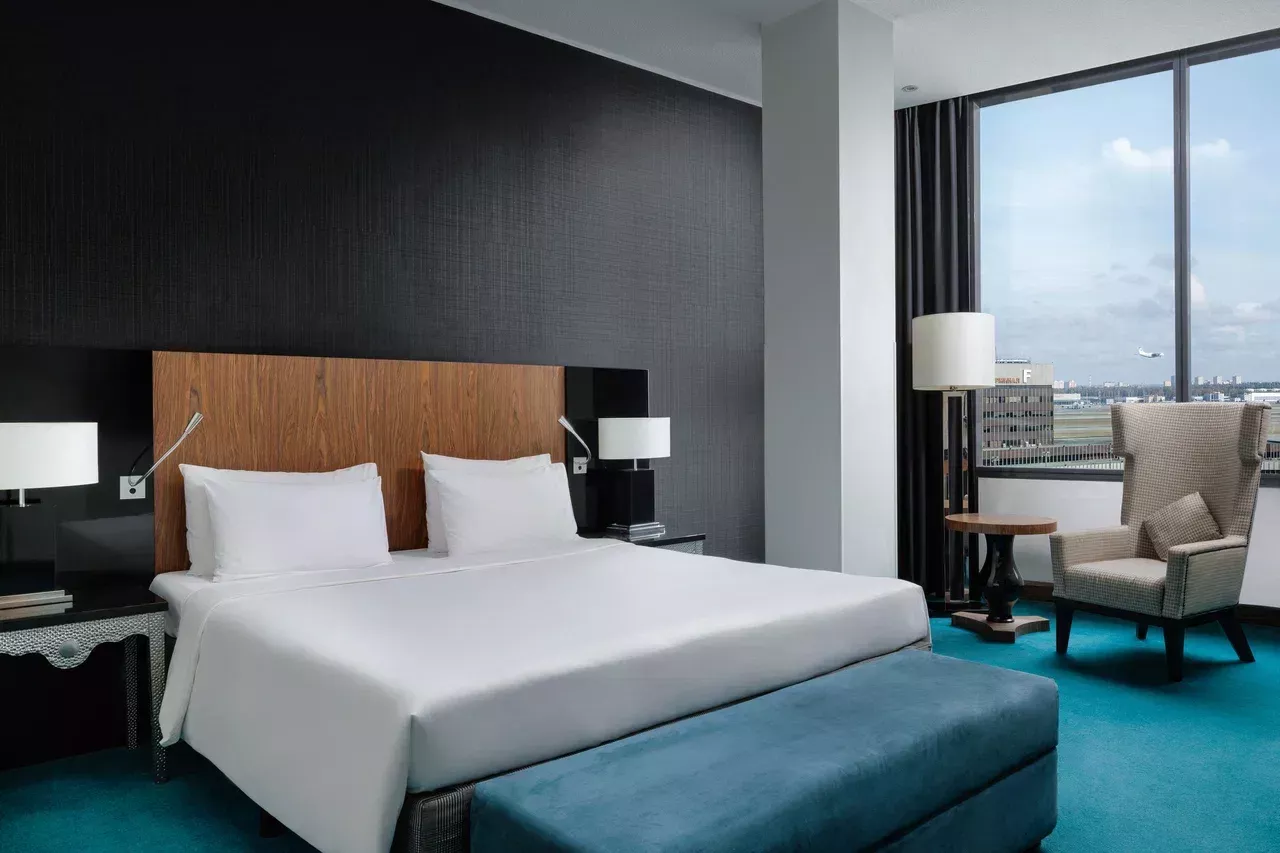 https://site-m25.cosmosgroup.ru/files/hotel_gallery_items/2200_1733596670.webp