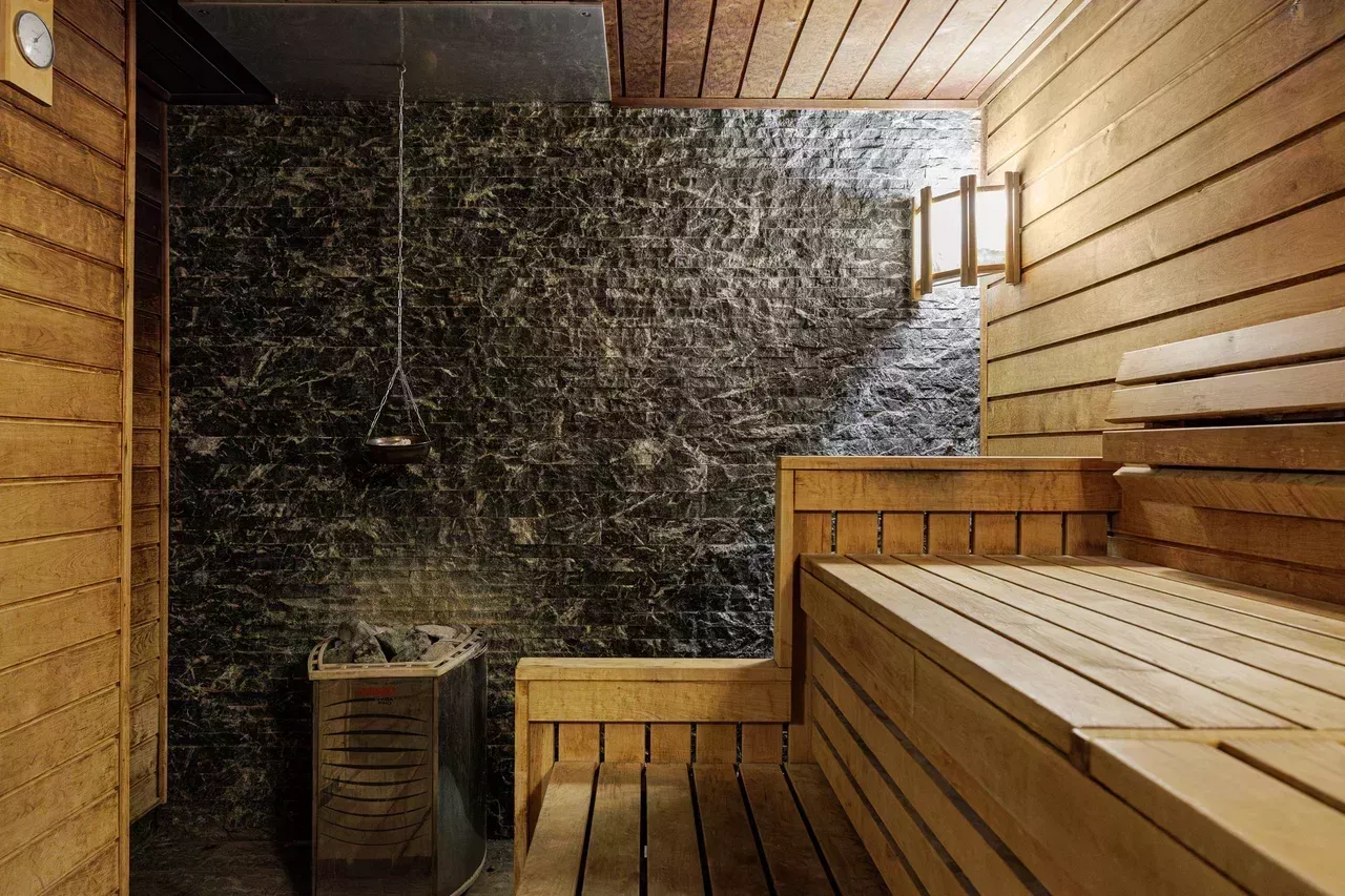 https://site-m25.cosmosgroup.ru/files/hotel_gallery_items/2244_1733597907.webp