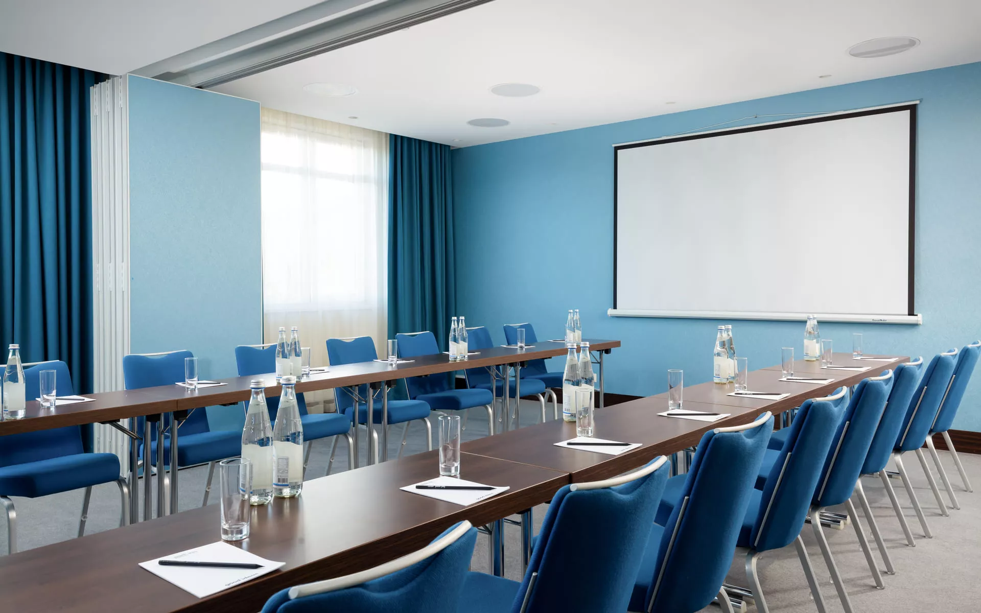 https://site-m25.cosmosgroup.ru/files/hotel_gallery_items/264_1625674592.webp