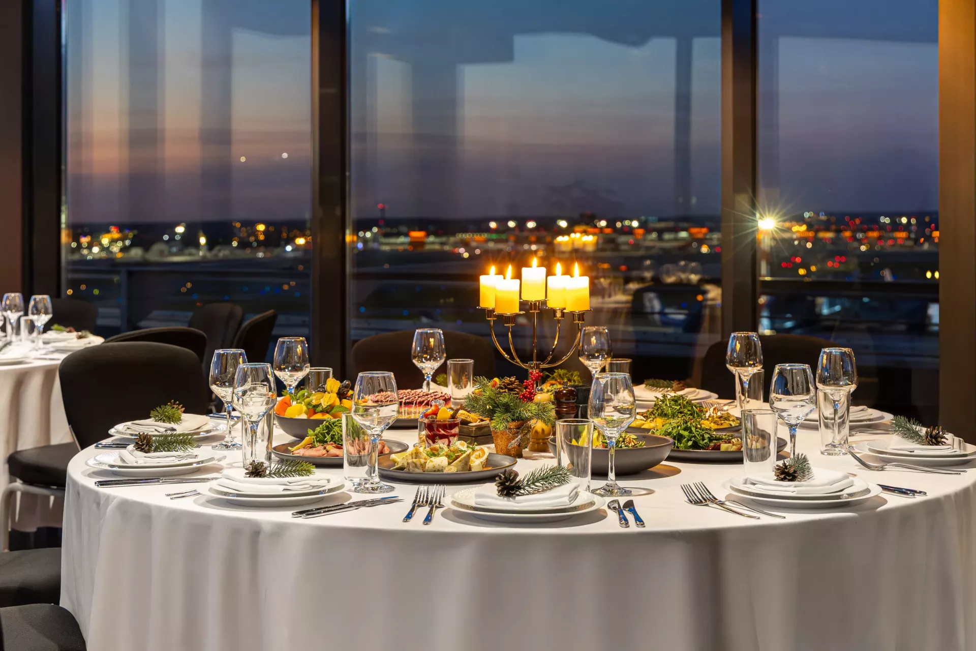 https://site-m25.cosmosgroup.ru/files/hotel_gallery_items/3783_1758771869.webp