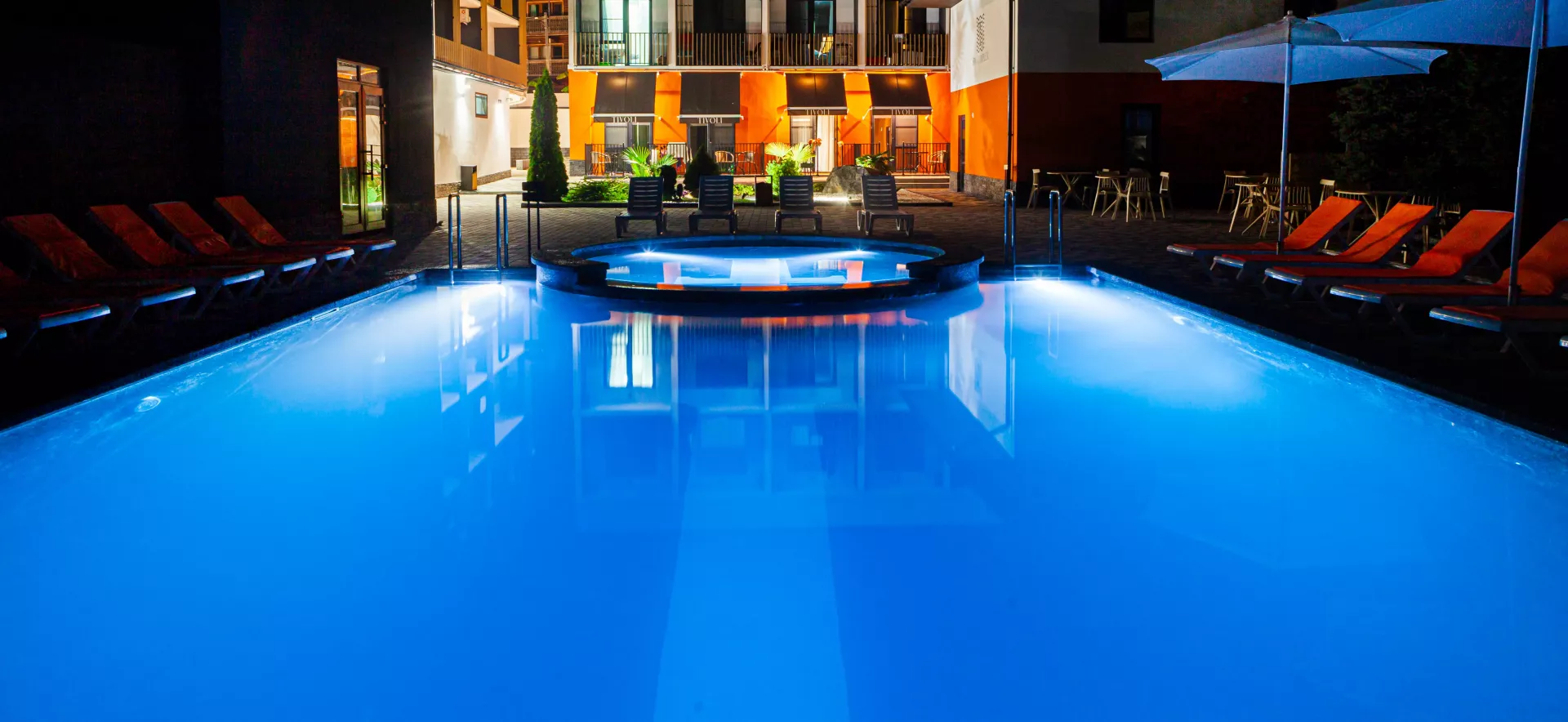 https://site-m25.cosmosgroup.ru/files/hotel_gallery_items/3798_1760613987.webp