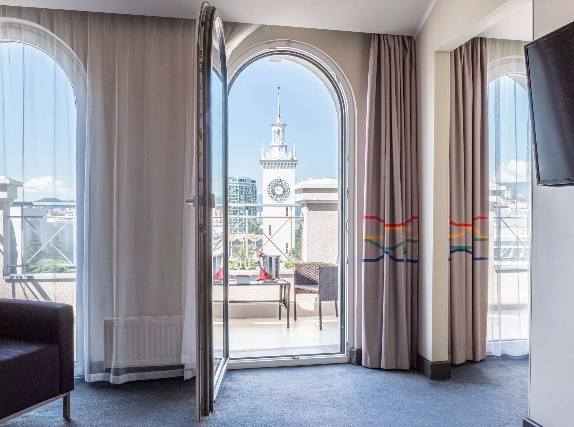https://site-m25.cosmosgroup.ru/files/hotel_gallery_items/501_1631313858.webp