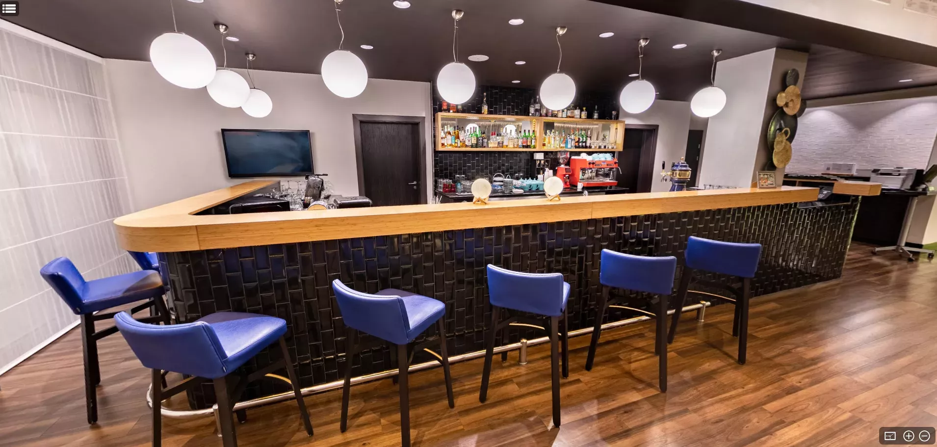 https://site-m25.cosmosgroup.ru/files/hotel_restaurants/67a20a59f3b7d.webp
