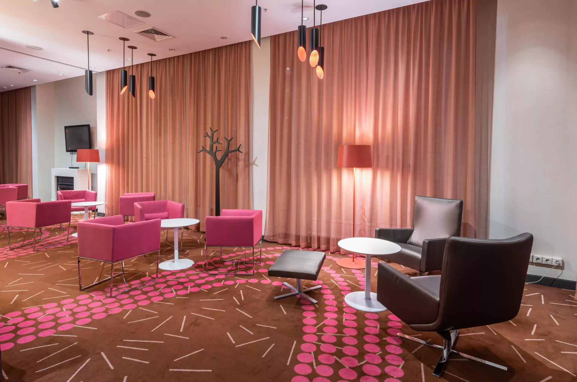 https://site-m25.cosmosgroup.ru/files/hotel_restaurants/6842b874e3905.webp
