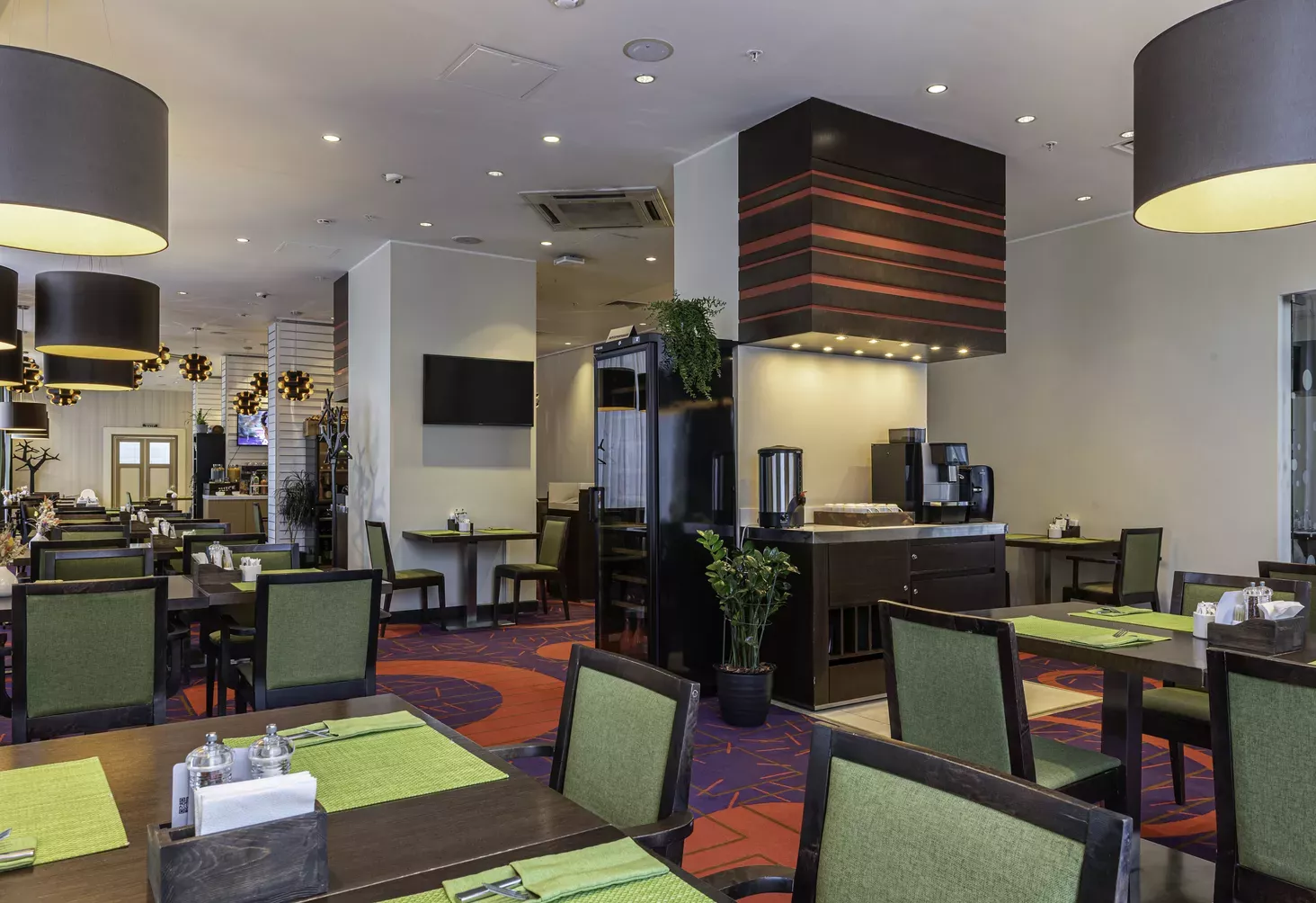 https://site-m25.cosmosgroup.ru/files/hotel_restaurants/68c59197537c1.webp