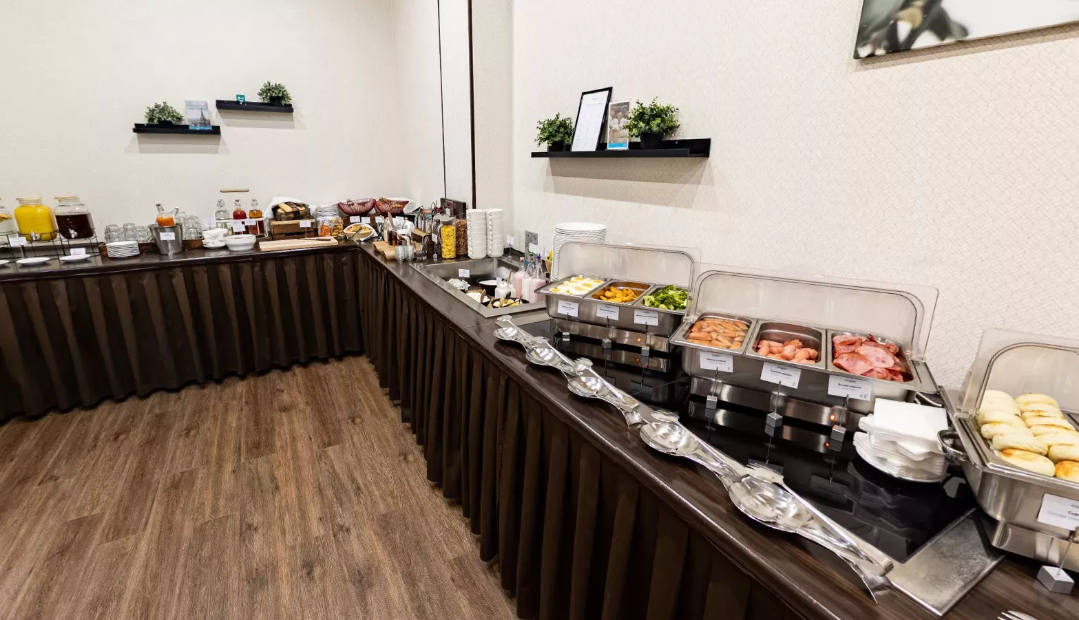 https://site-m25.cosmosgroup.ru/files/hotel_restaurants/6901ebd823d13.webp